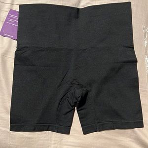 Yummie shapewear shorts